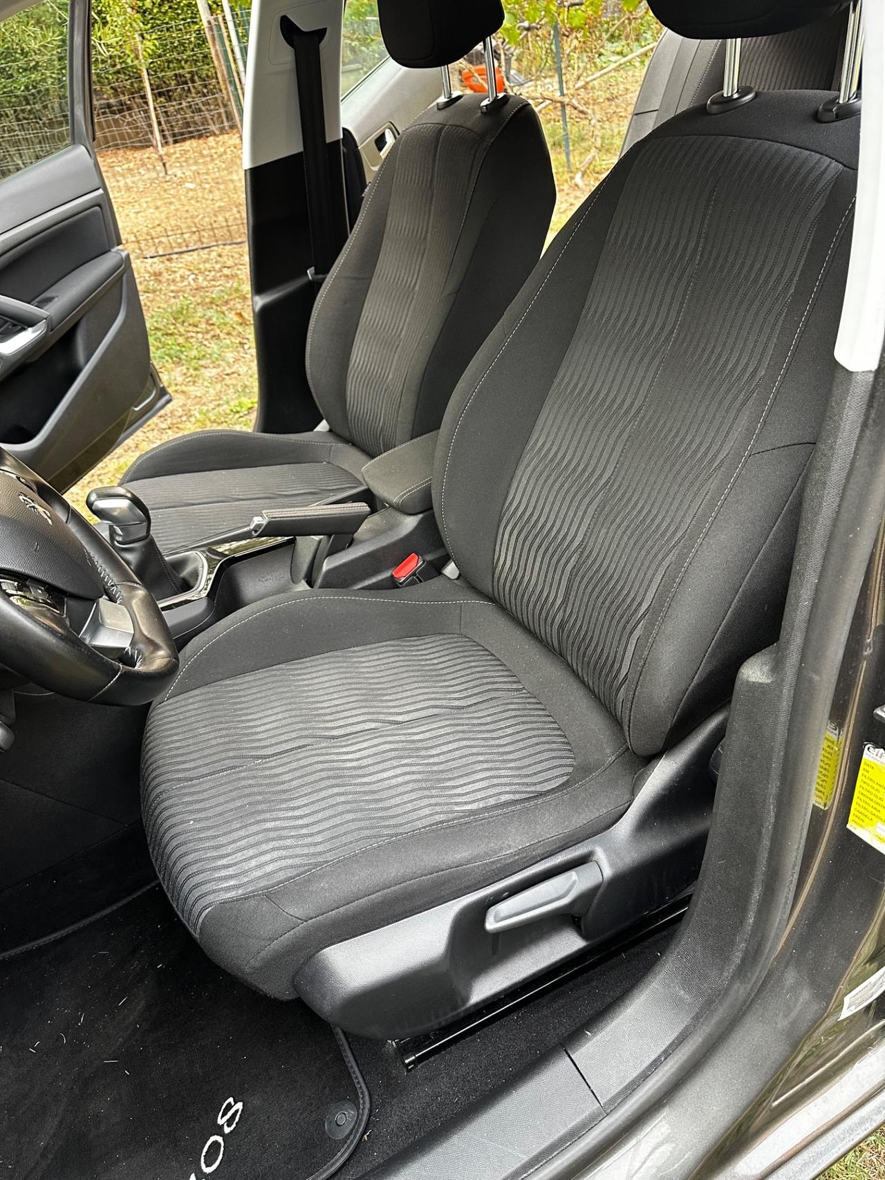 Peugeot 308 BlueHDi 100 S&S Access