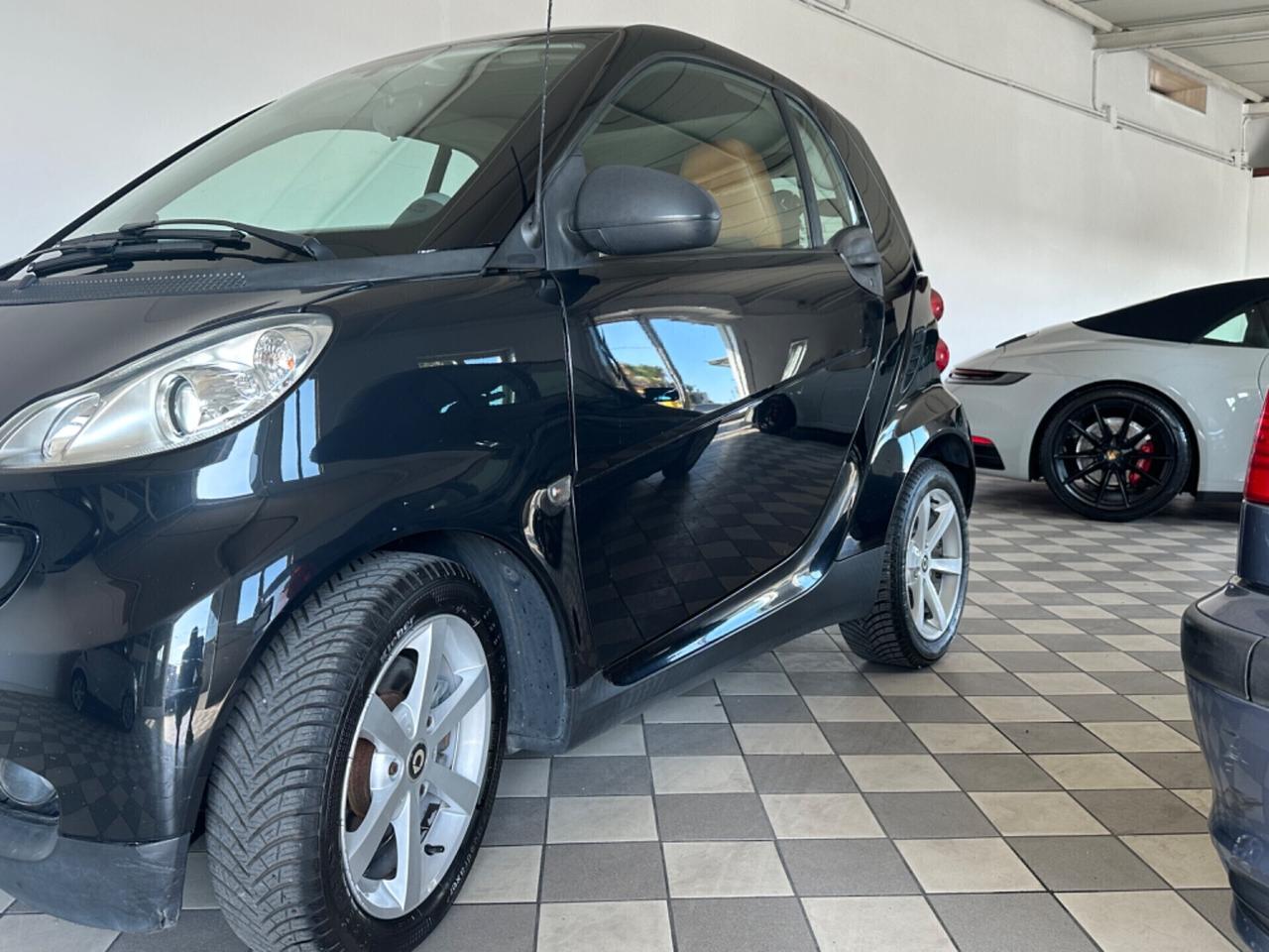 Smart ForTwo 800 33 kW coupé passion cdi