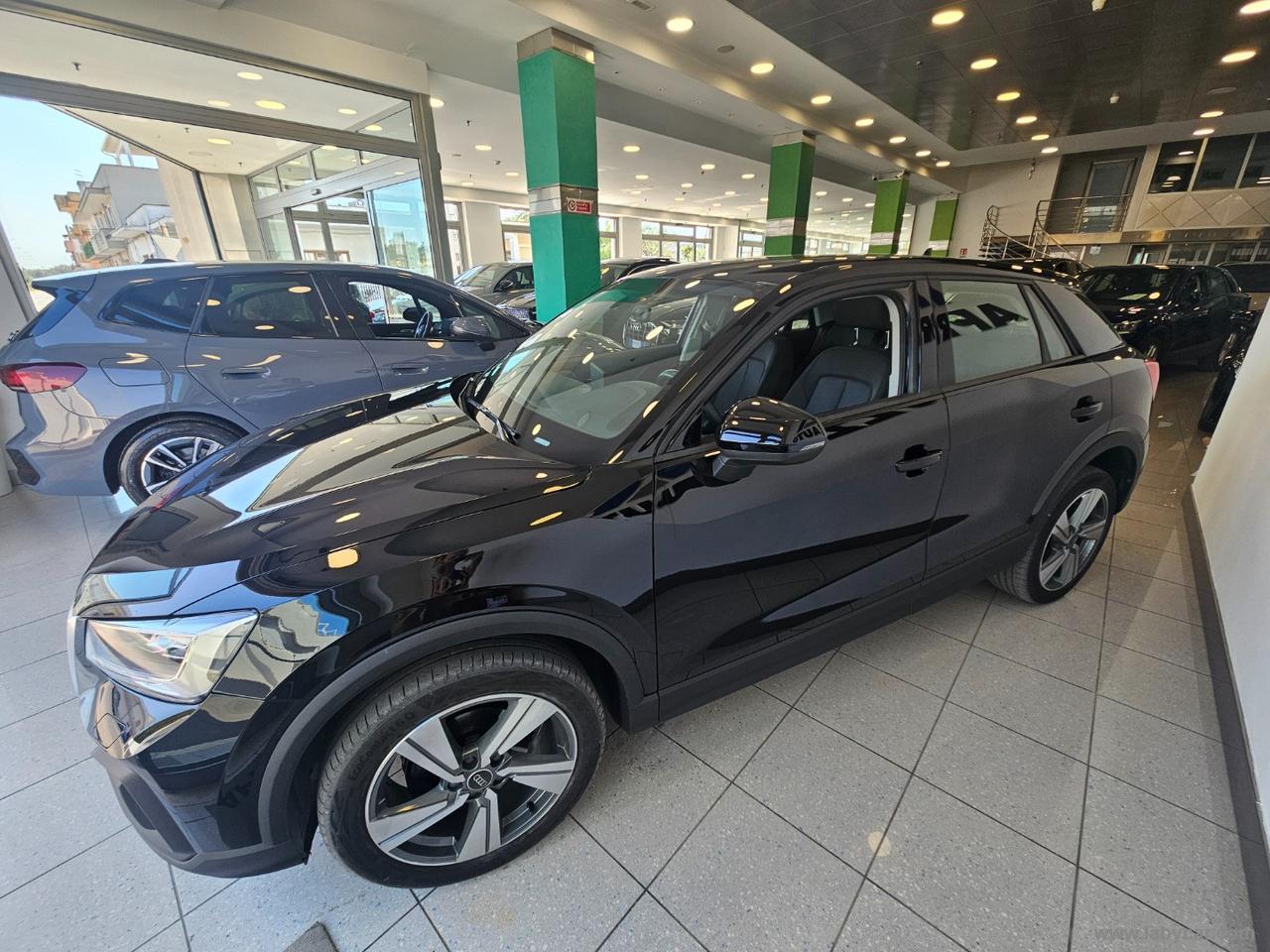 AUDI Q2 30 TDI S tronic Business