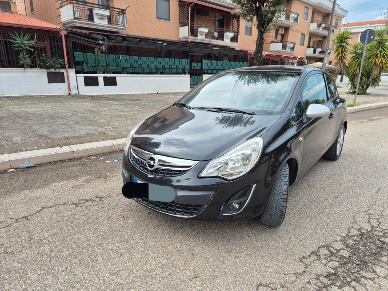 Opel Corsa 1.2 85CV gpl 3 porte anno 2013