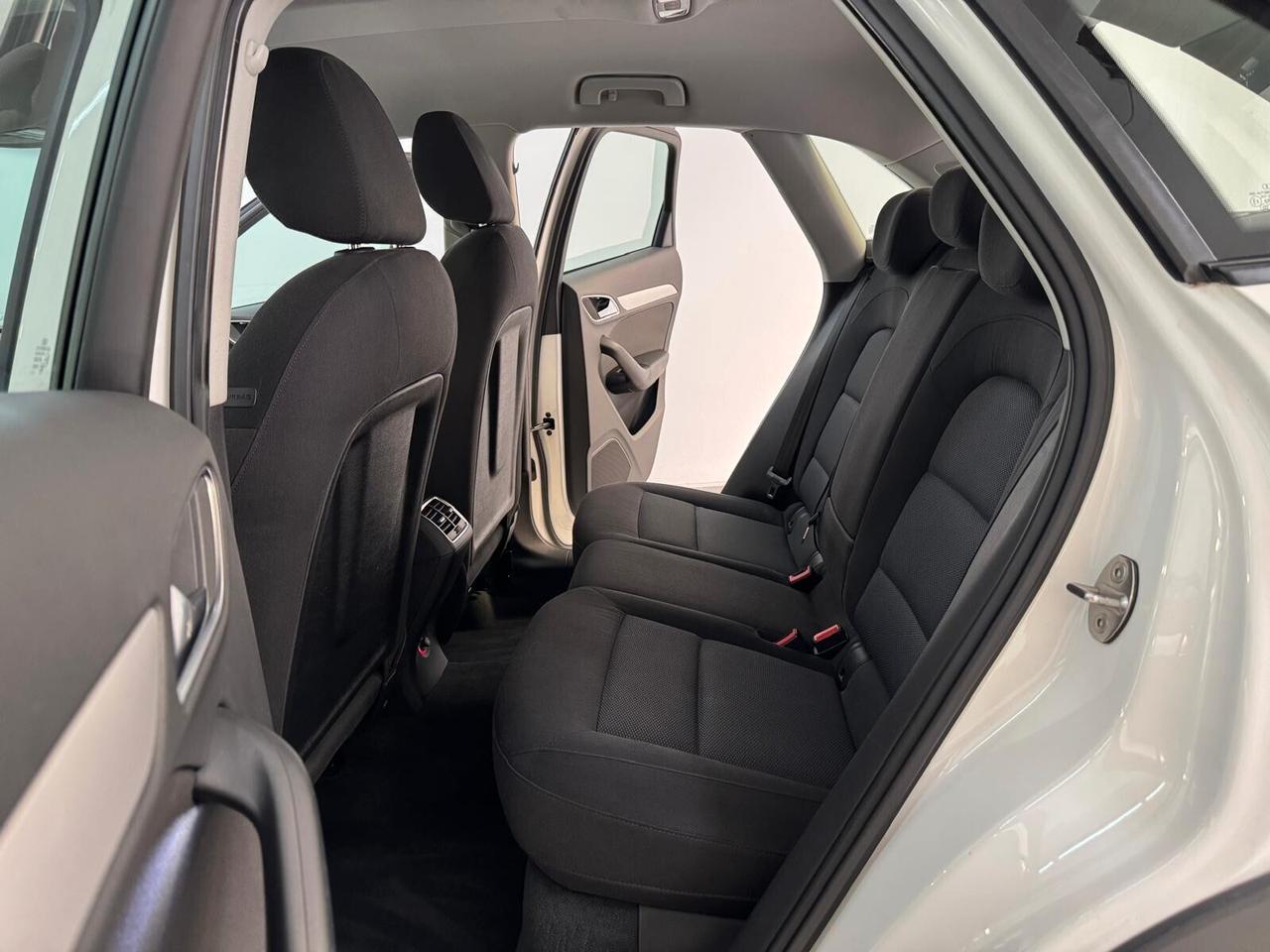 Audi Q3 2.0 TDI 120 CV Business 2015