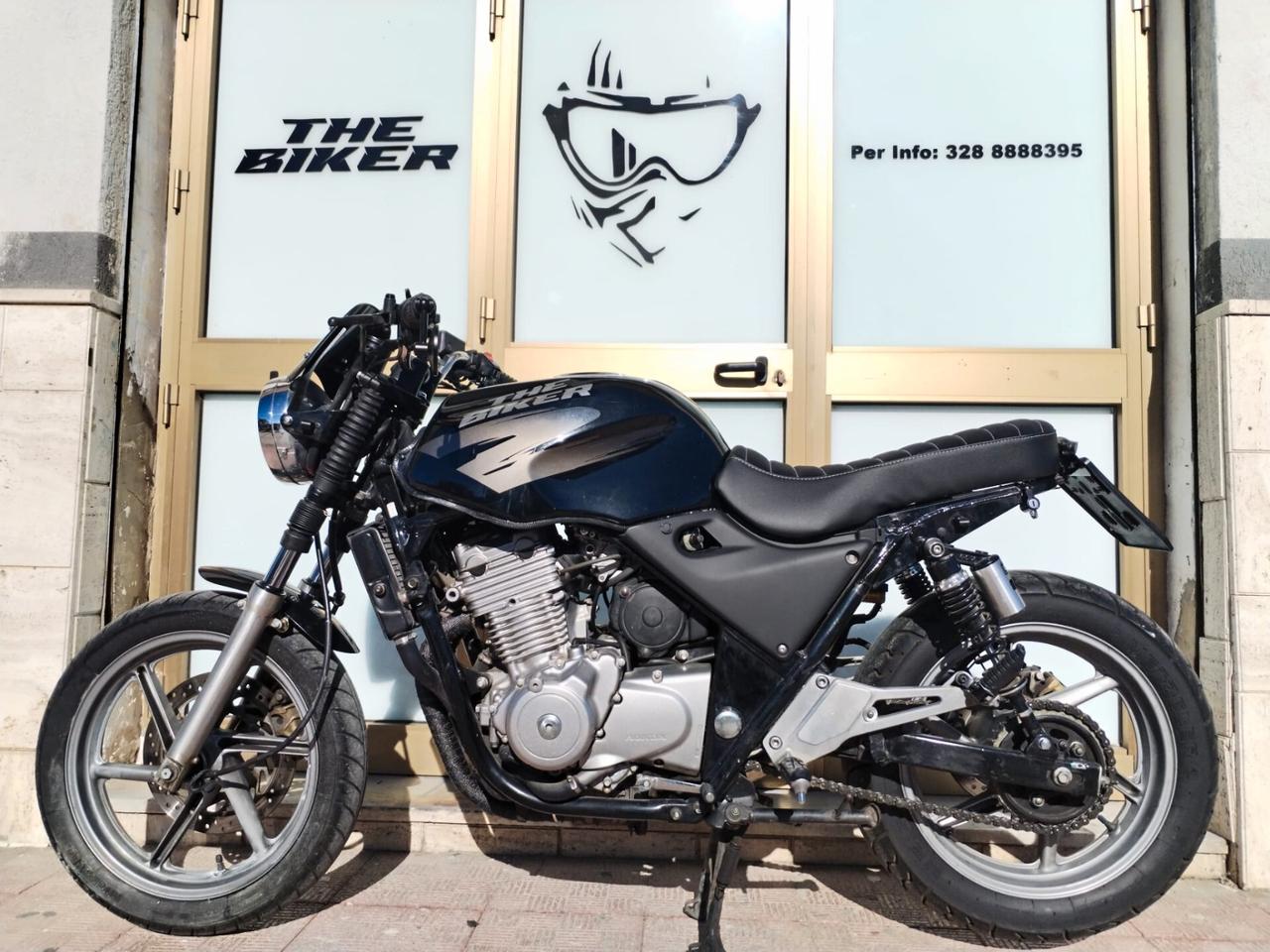 Honda CB 500 Cafè racer bicilindrico