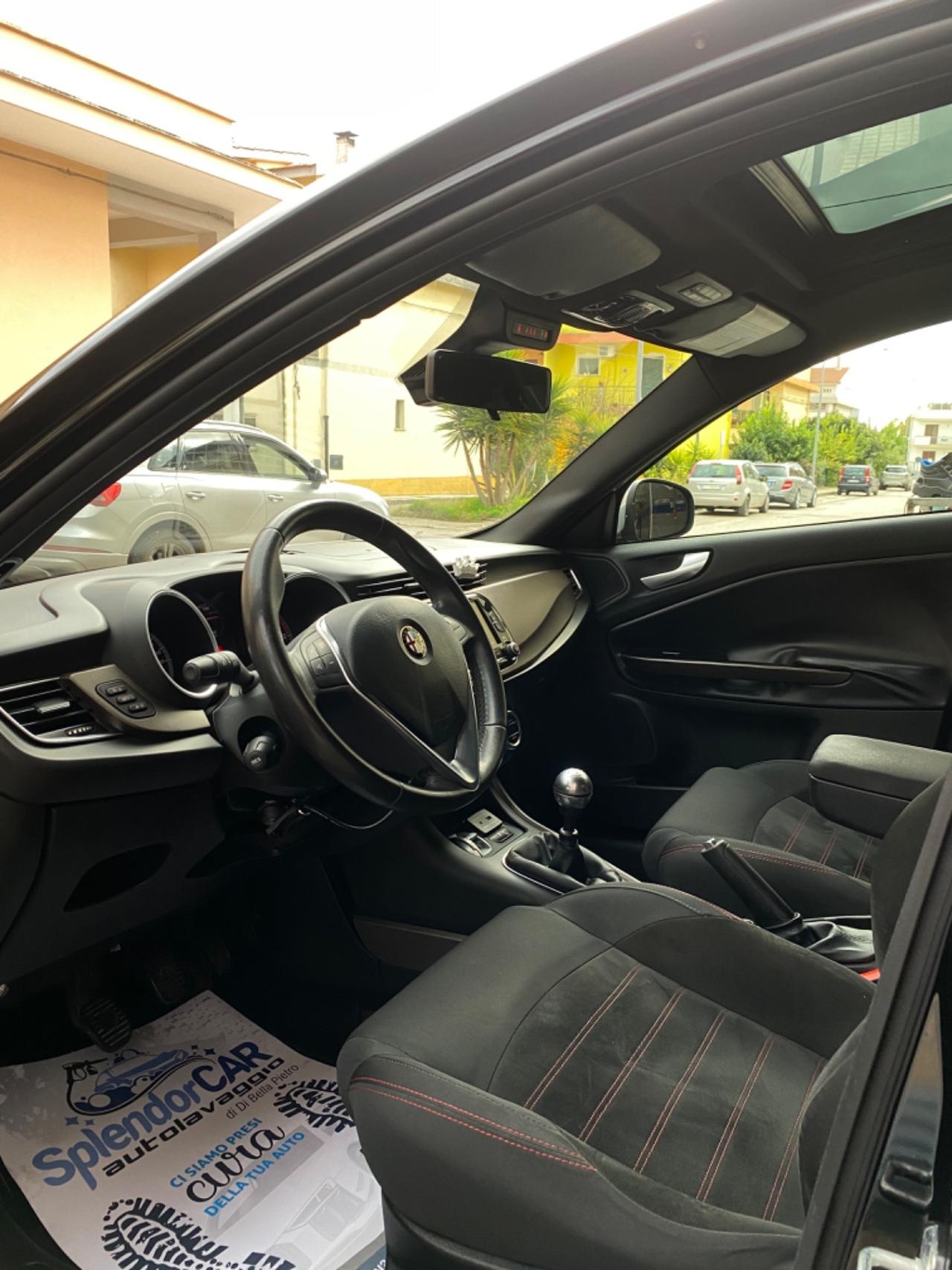 Alfa Romeo Giulietta 1.6 JTDm-2 105 CV Full Optional