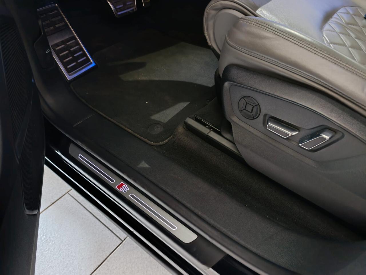 Audi Q8 50 TDI 286 CV quattro tiptronic Sport