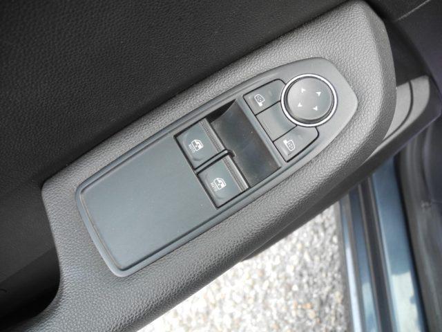 RENAULT Clio TCe 100cv GPL 5p. Zen -OK NEOPATENTATI- PRONTO USO