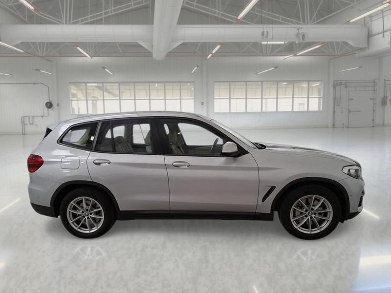 BMW X3 xDrive 30e Business Advantage Autom.