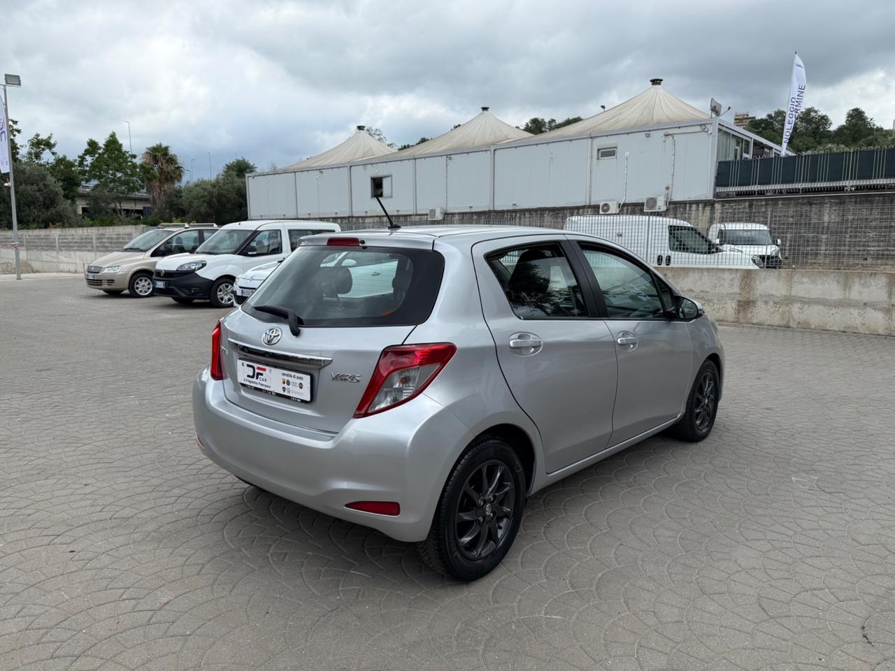 Toyota Yaris 1.4 D-4D 5 porte Active