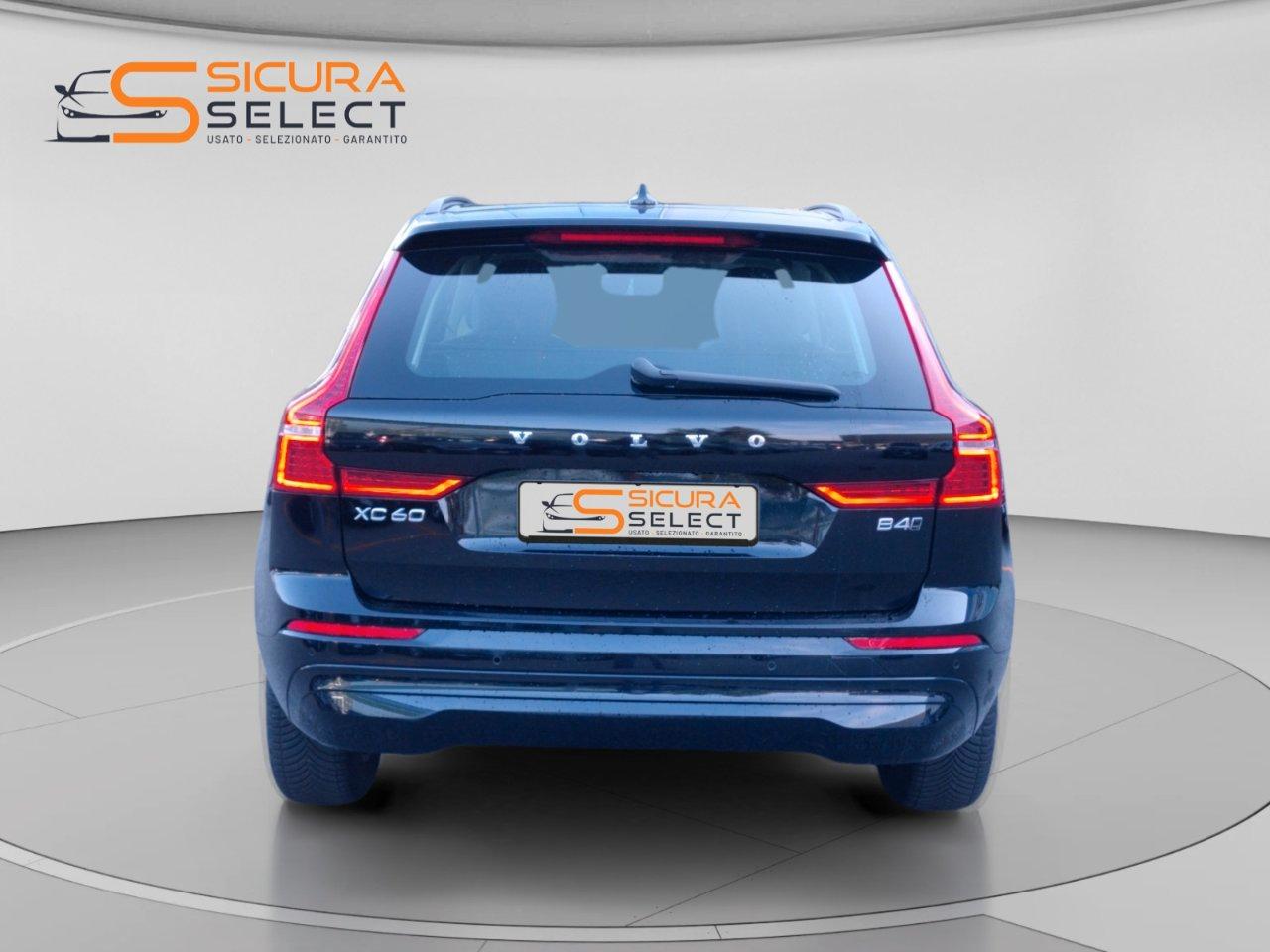 Volvo XC60 2.0 b4 Core awd auto