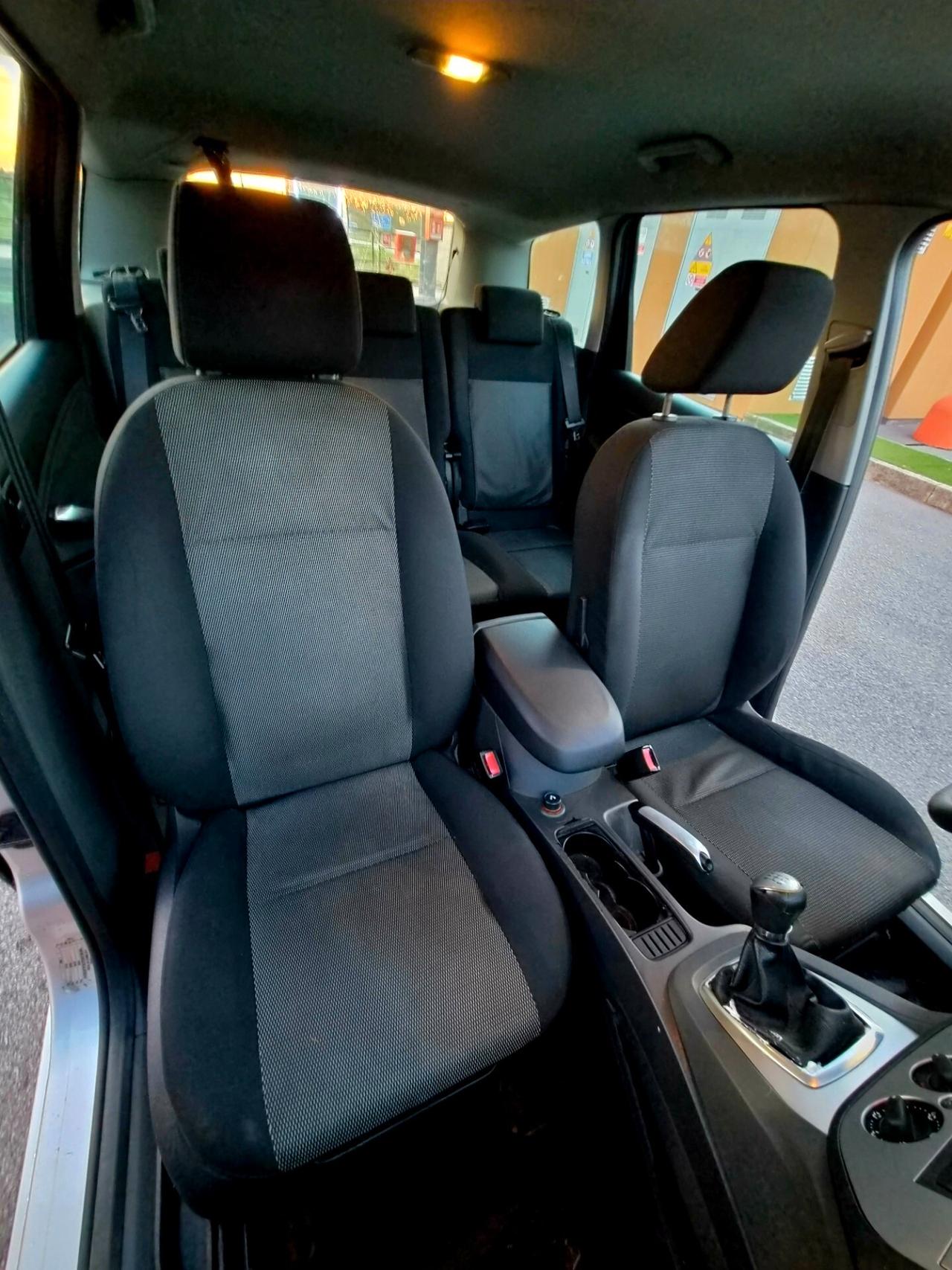 Ford C-Max 1.6 TDCi 110 CV Titanium