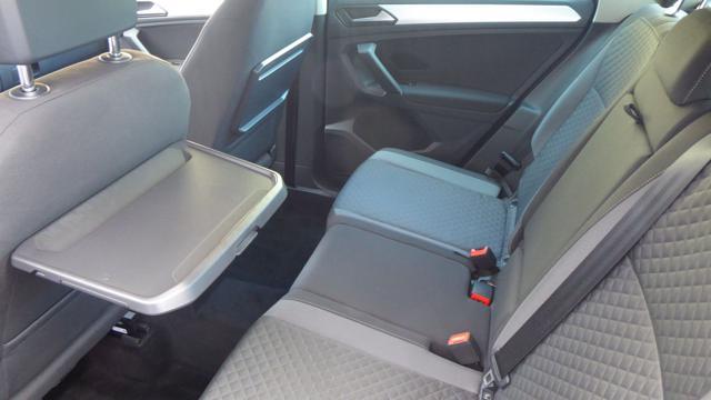 VOLKSWAGEN Tiguan 2.0 TDI SCR DSG Business BlueMotion Technology
