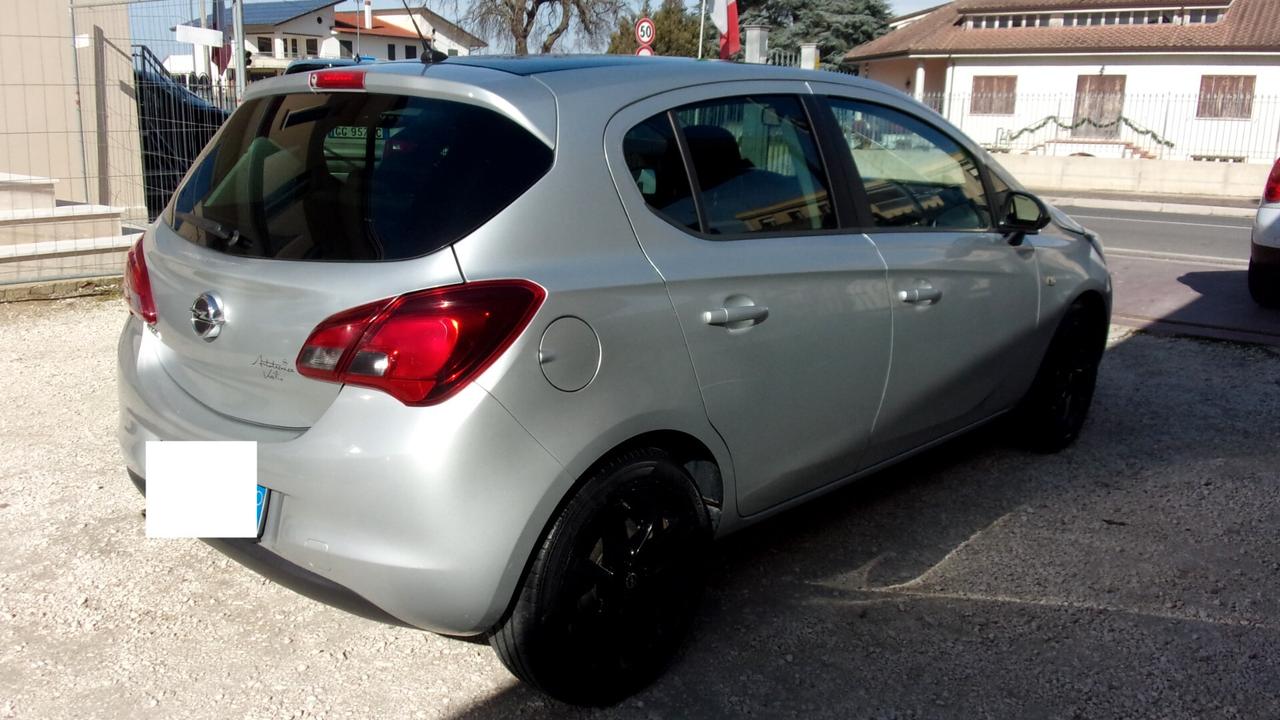 Opel Corsa 1.4 90CV GPL Tech 5 porte b-Color