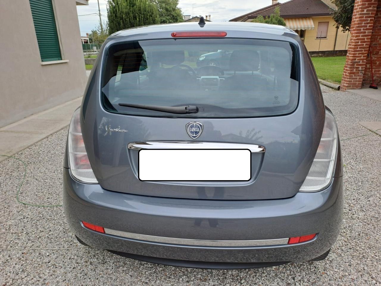 Lancia Ypsilon 1.2 Argento