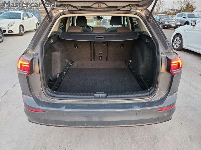VOLKSWAGEN Golf Variant Golf Variant 2.0 tdi Life 150cv dsg GE916LJ