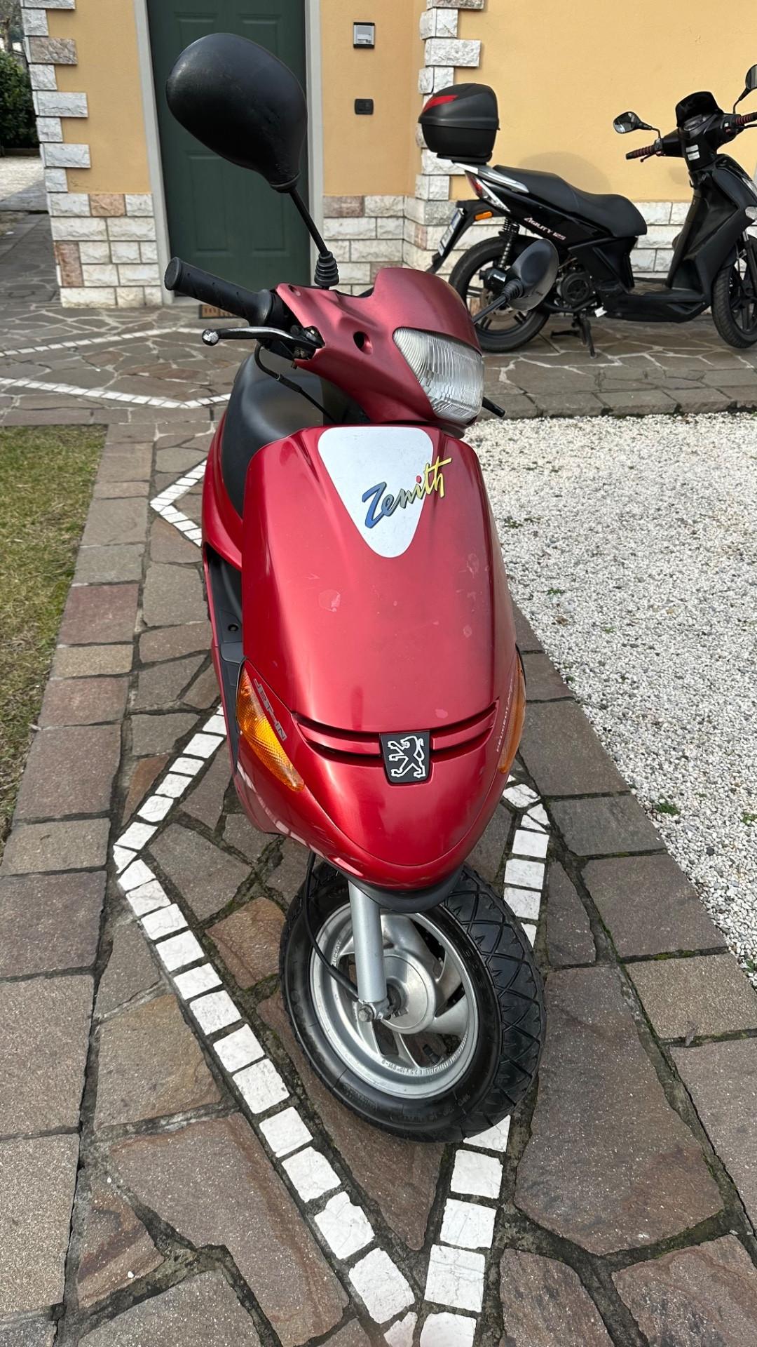 Peugeot Zenith 50 Disco