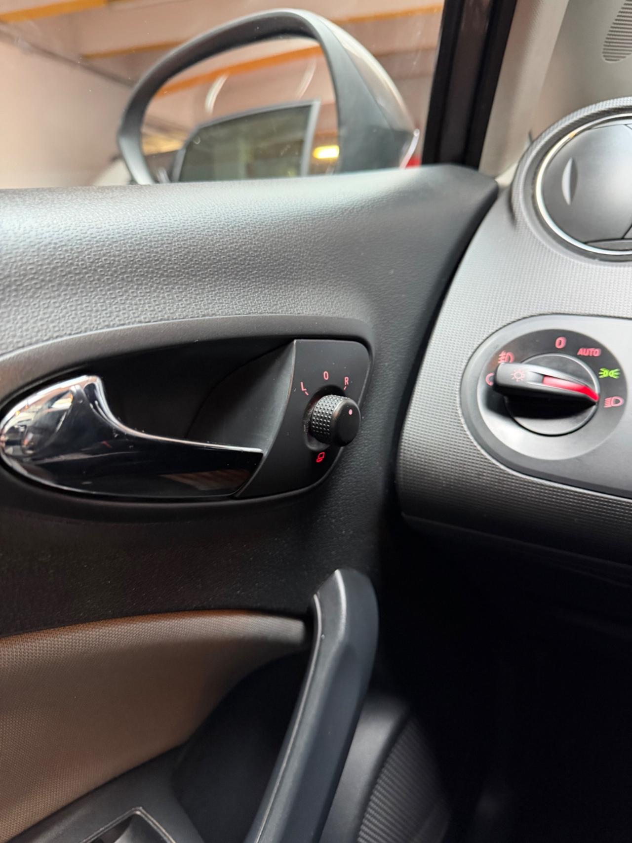 Seat Ibiza 1.2 Neopatentati Euro 5