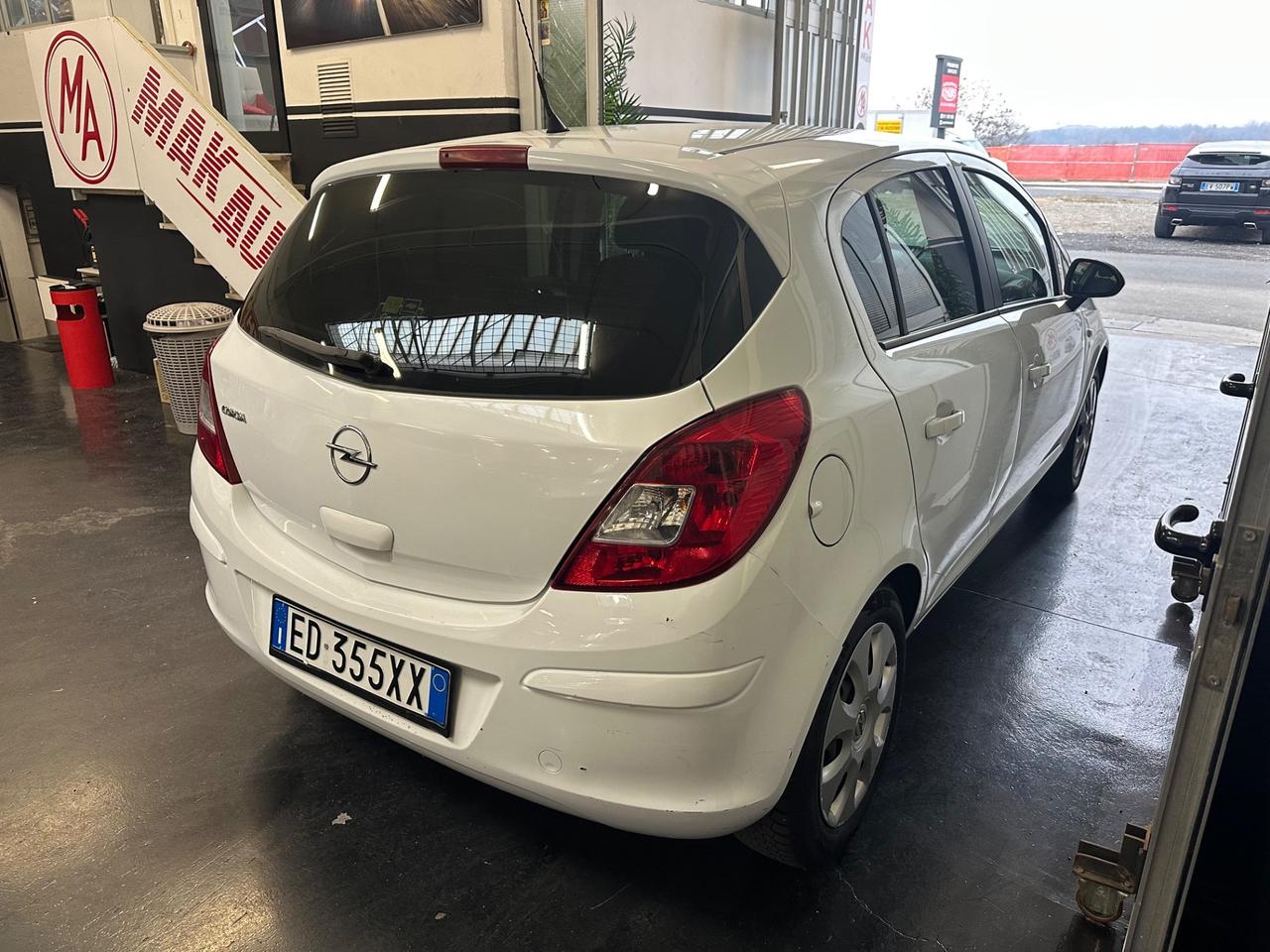 Opel Corsa 1.2 80CV 5 porte GPL-TECH Club