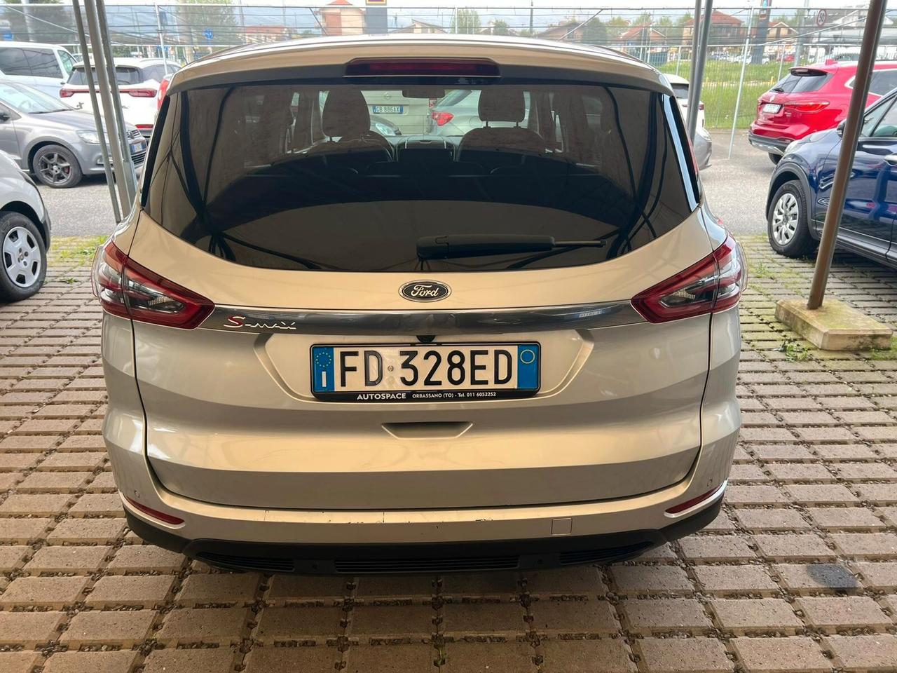 Ford S-Max 2.0 TDCi 150CV S&S Powershift 7p.ti Titanium Business