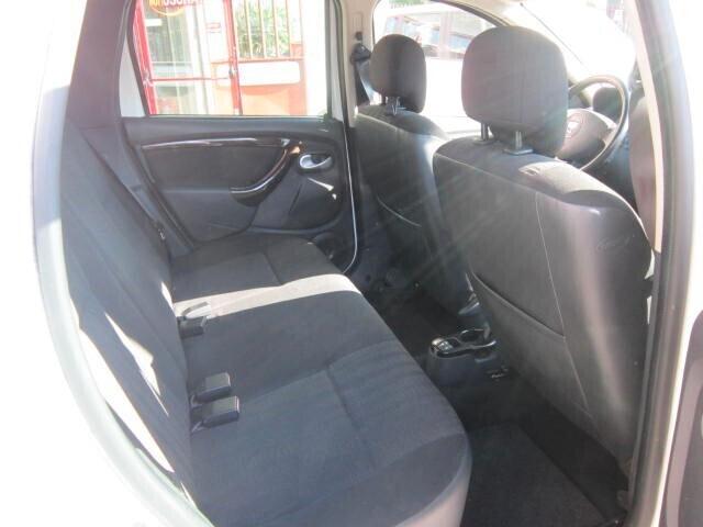 Dacia Duster 1.5 dCi 110CV 4x2 Lauréate CON GANCIO TRAINO