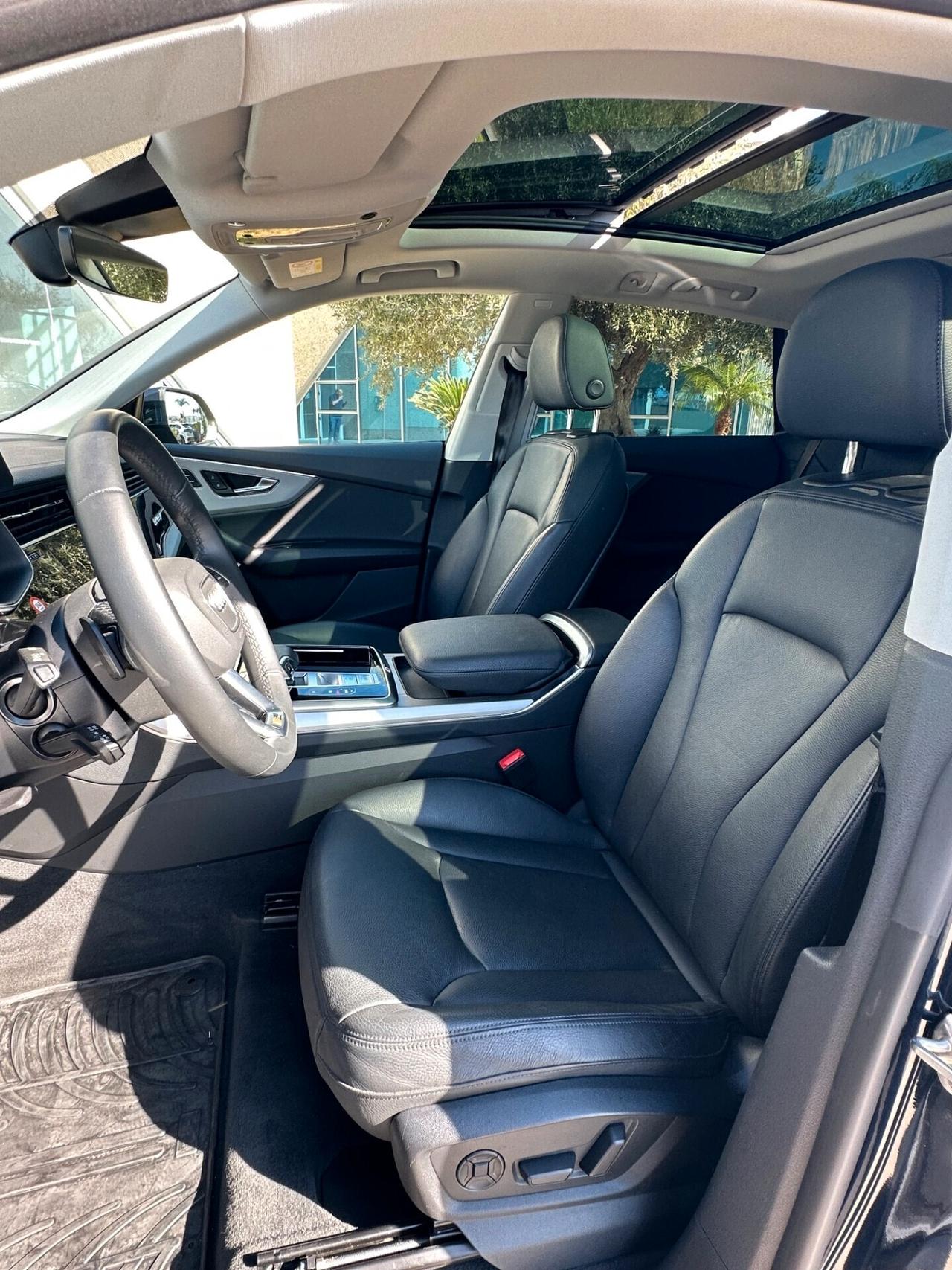 Audi Q8 45 tdi Sline offerta T-Stock prezzo imperdibile