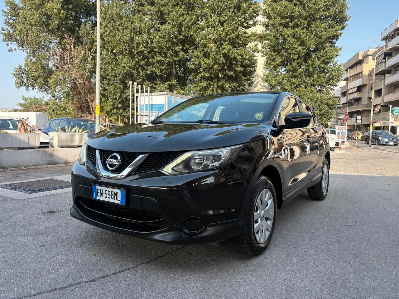 Nissan Qashqai 1.5 dCi Visia