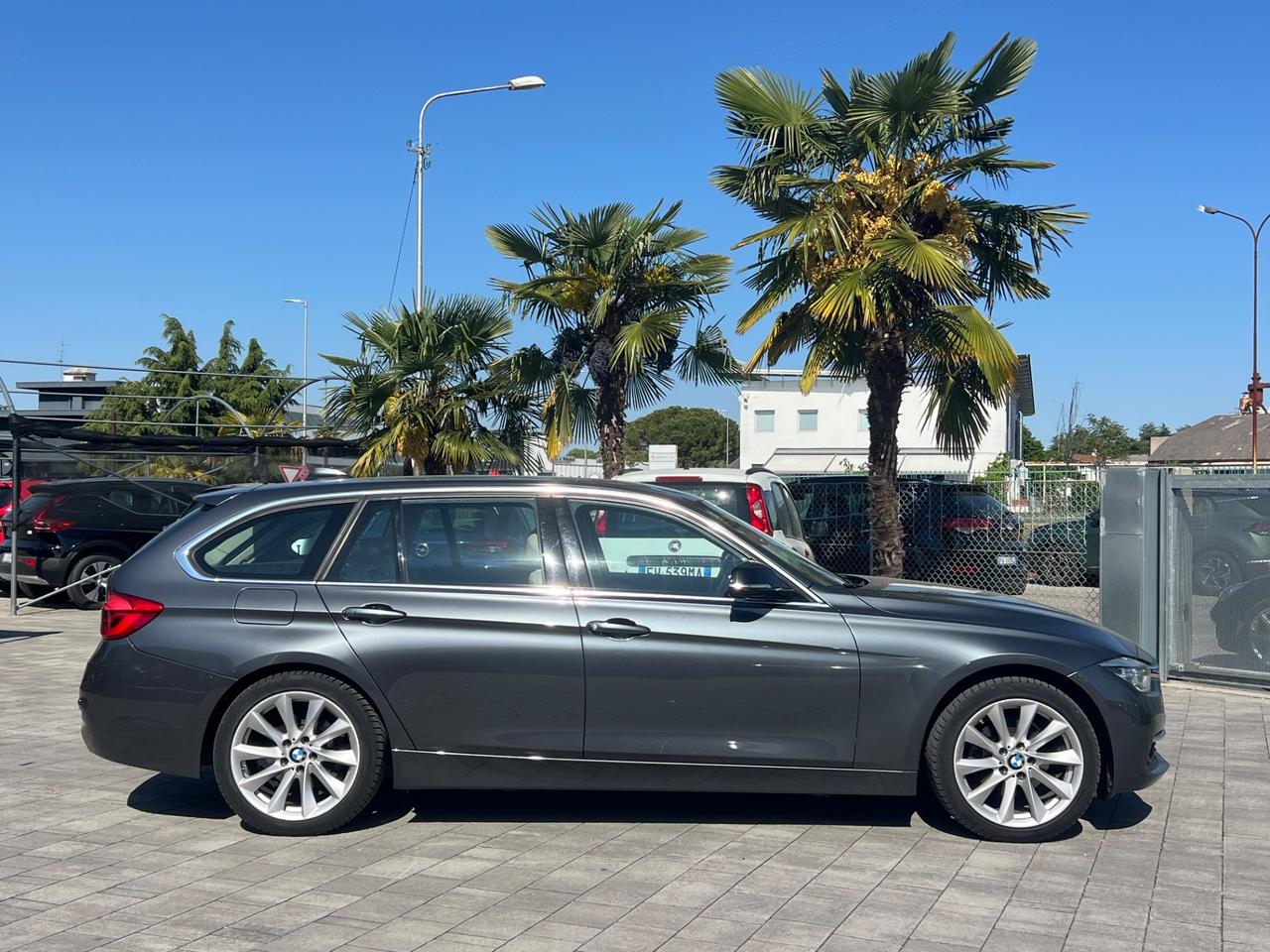 Bmw 320d Touring Luxury Molto bella possibile Finanziare