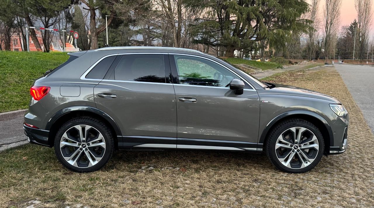 Audi Q3 45 TFSI e S tronic line edition