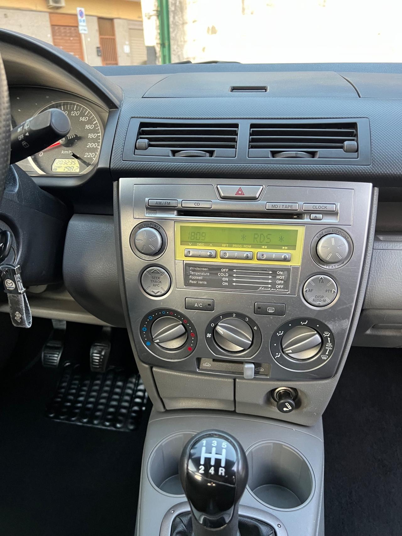 Mazda 2 Mazda2 1.4 TD 5p.