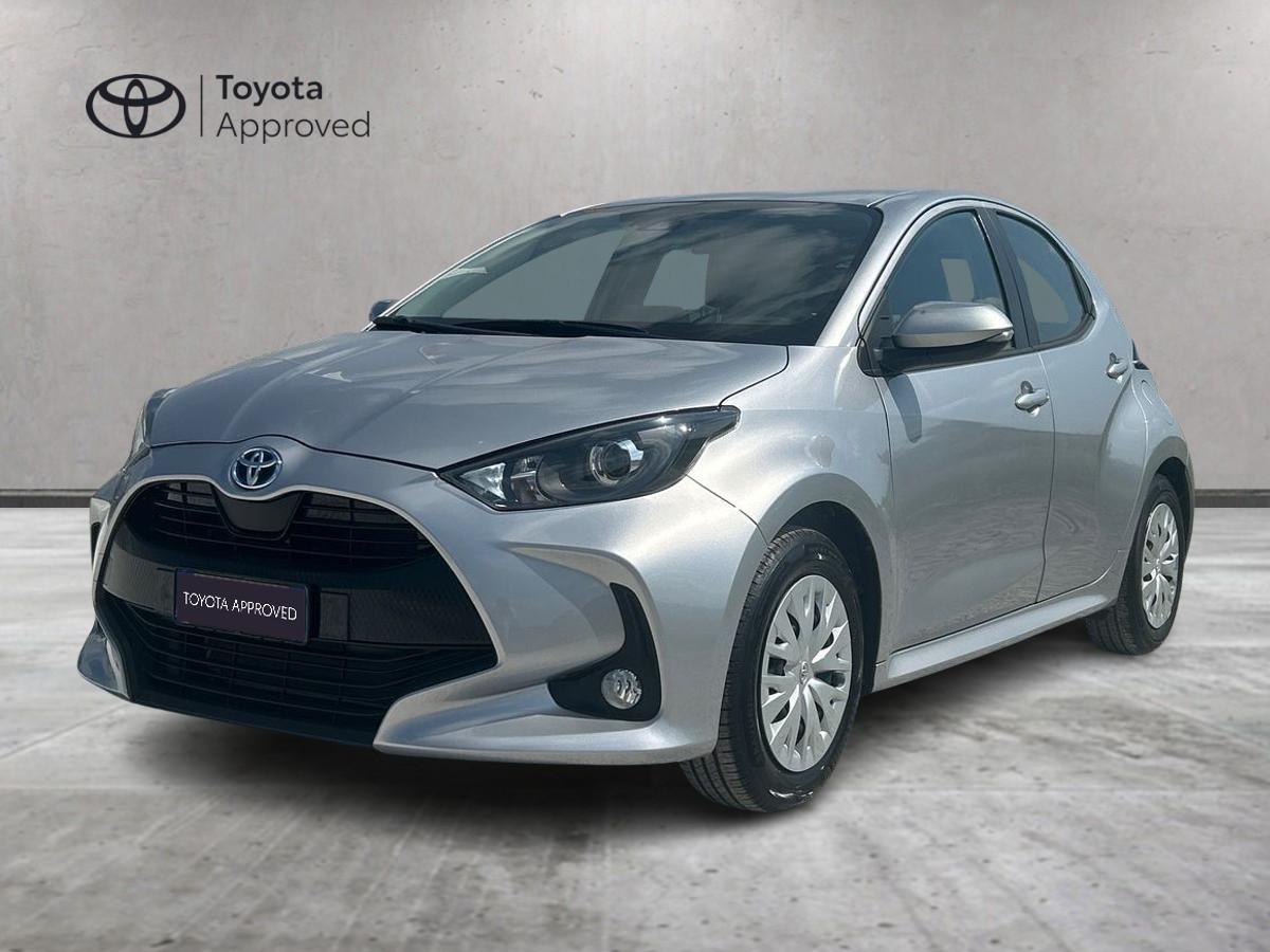 TOYOTA Yaris 4ª serie - Yaris 1.5 Hybrid 5 porte Active