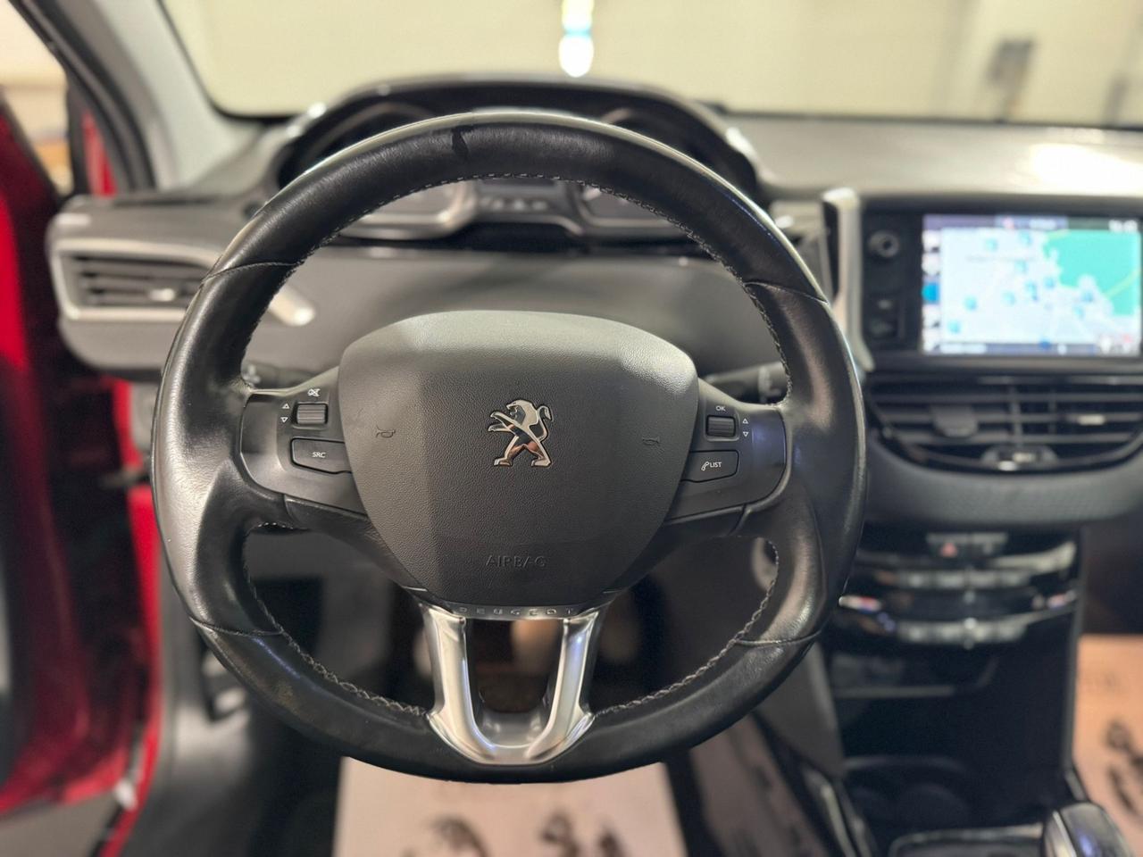 Peugeot 2008 BlueHDi 100 Allure*EURO 6B*