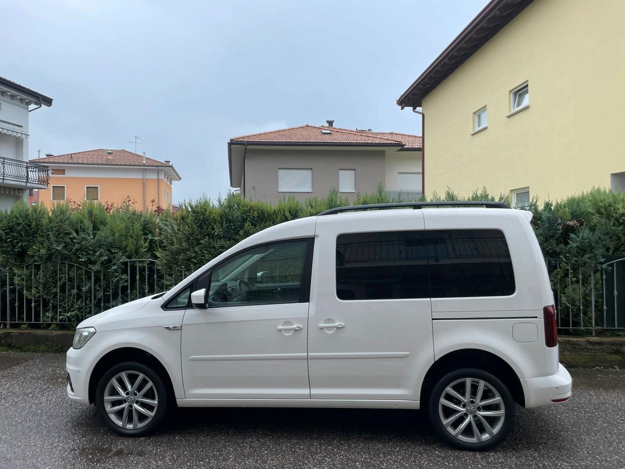 VW CADDY 4x4 2.0 TDI 122CV HIGHLINE 4 MOTION GANCIO