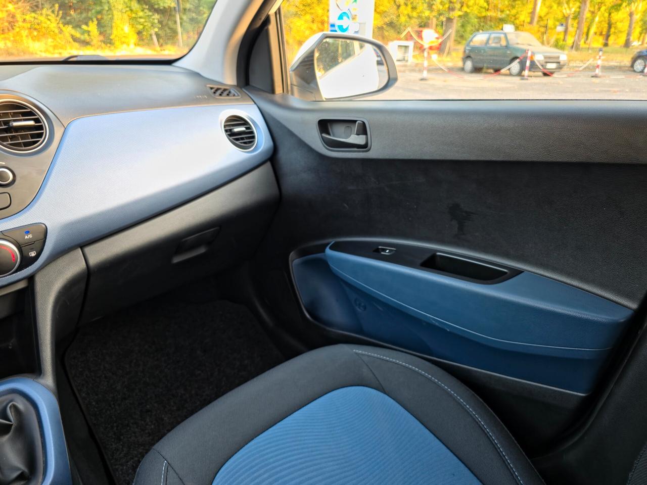 Hyundai i10 1.0 MPI Sound Edition CV-65 E6 Manuale NEO 2016