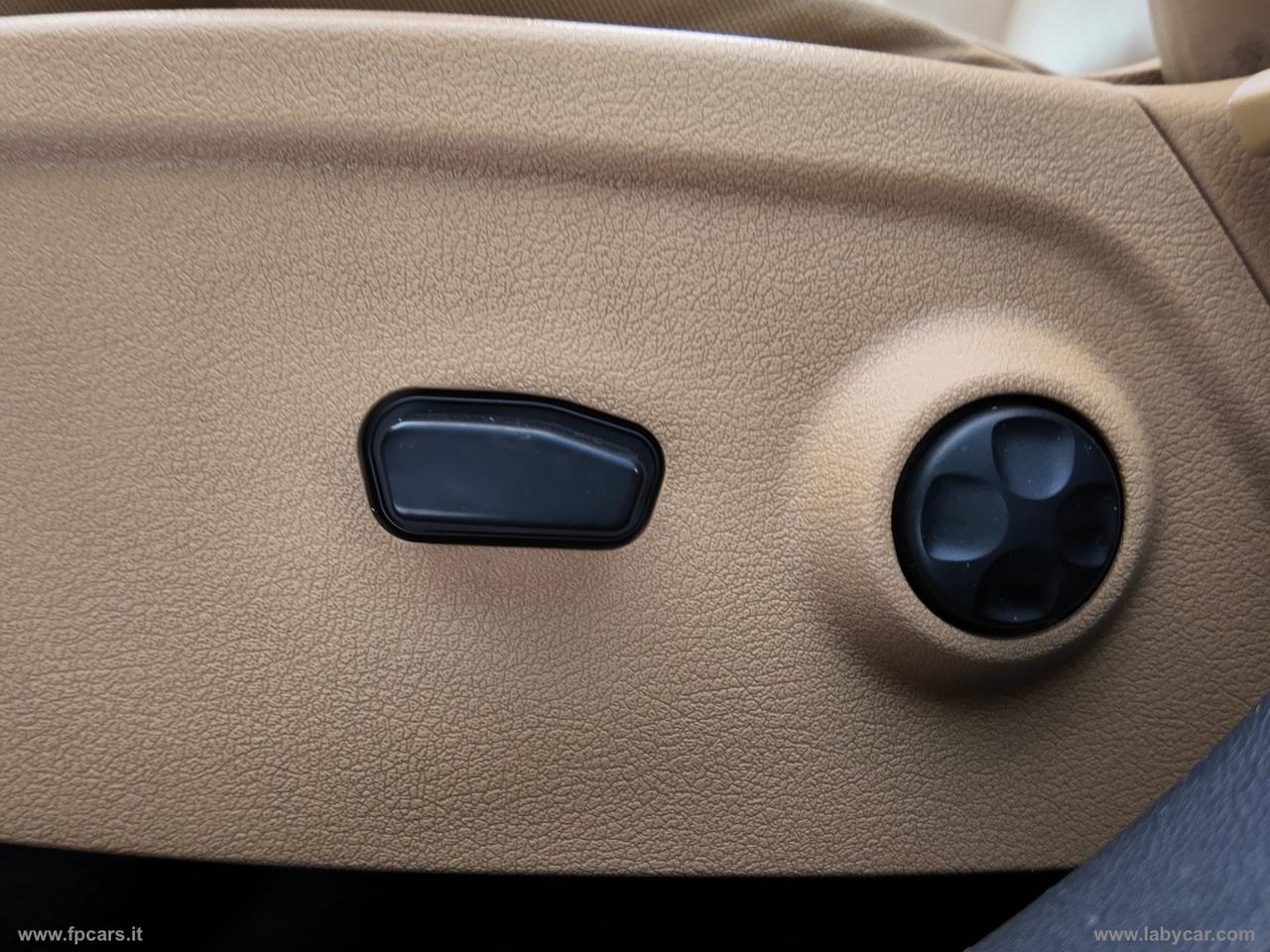 FIAT Freemont 2.0 Mjt 170 CV 4x4 aut. Lounge TETTO APRIBILE