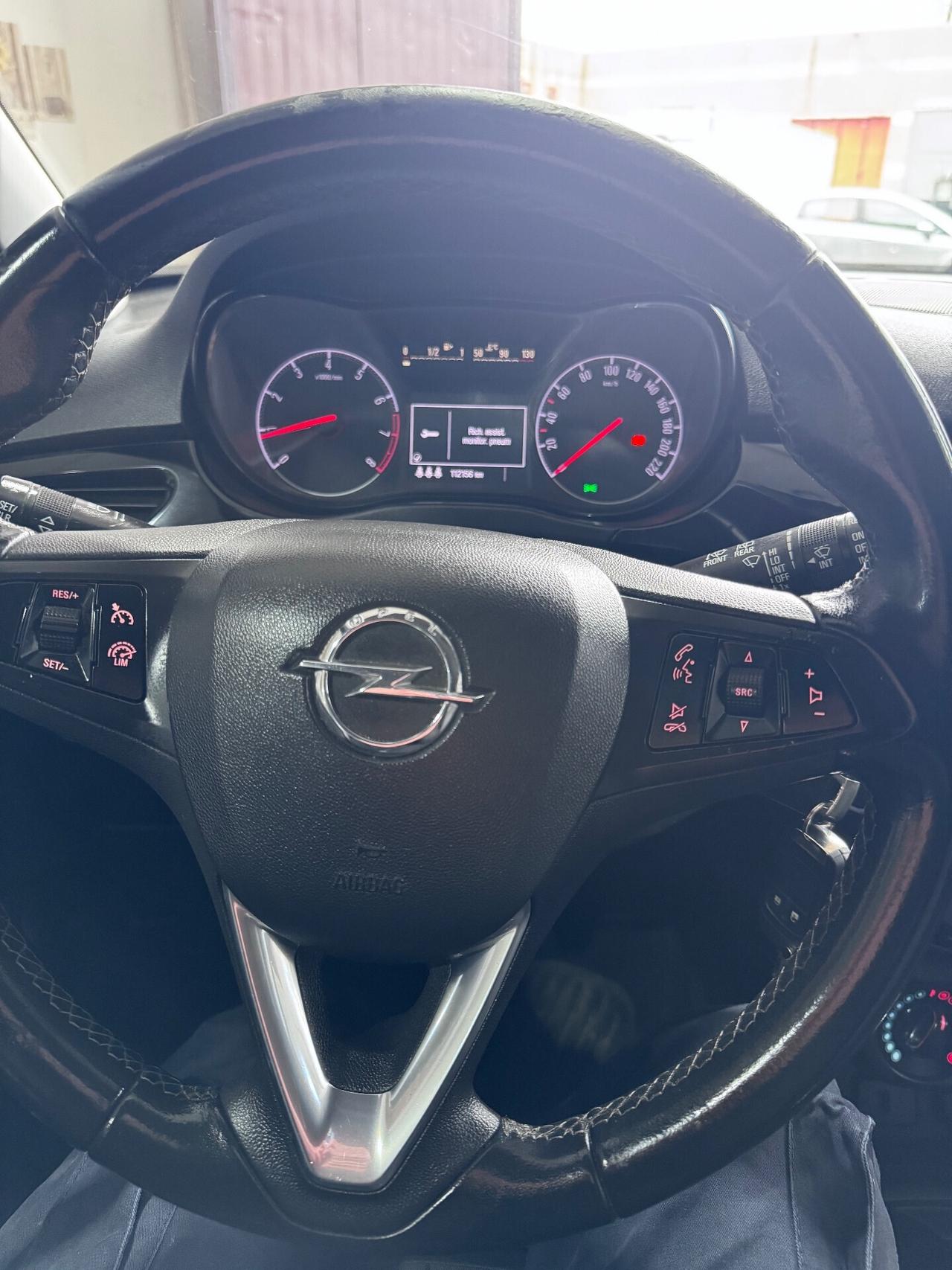 Opel Corsa 1.2 5 porte Black Edition