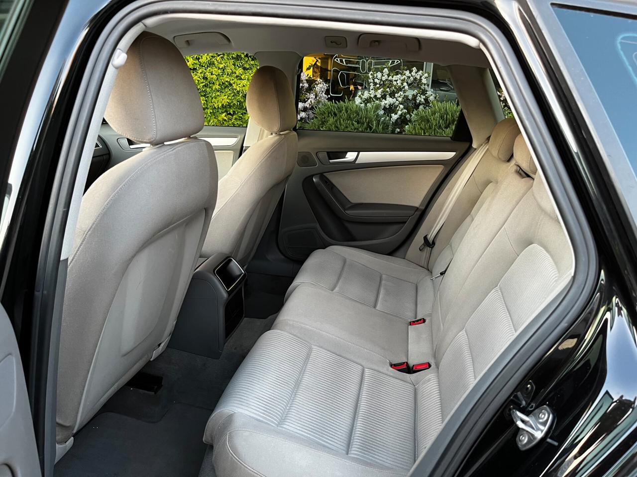 Audi A4 Avant 2.0 TDI 143CV F.AP. SLine Multitronic