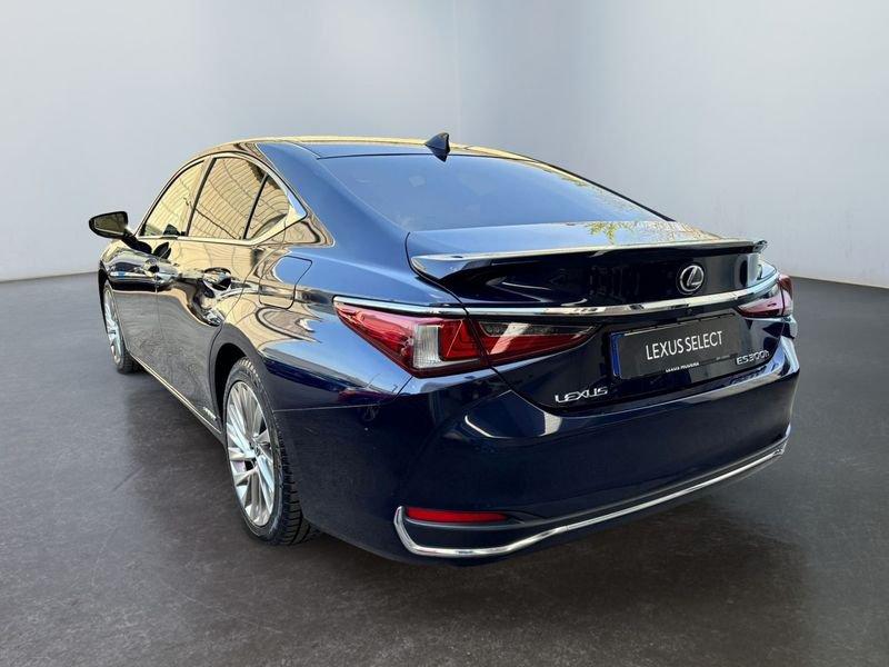 Lexus ES 300h Luxury