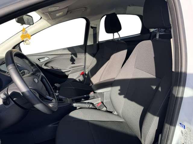 Ford Focus 5p 1.5 tdci Plus s&s 95cv