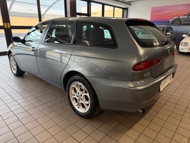 Alfa Romeo 156 1.9 JTD cat Sportwagon Distinctive