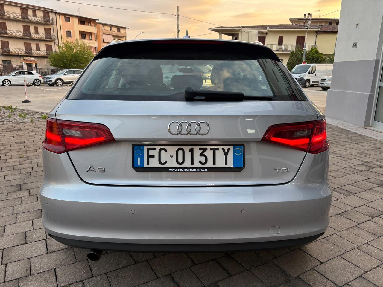 Audi A3 Sportback 1.6 TDI 110cv Ambiente