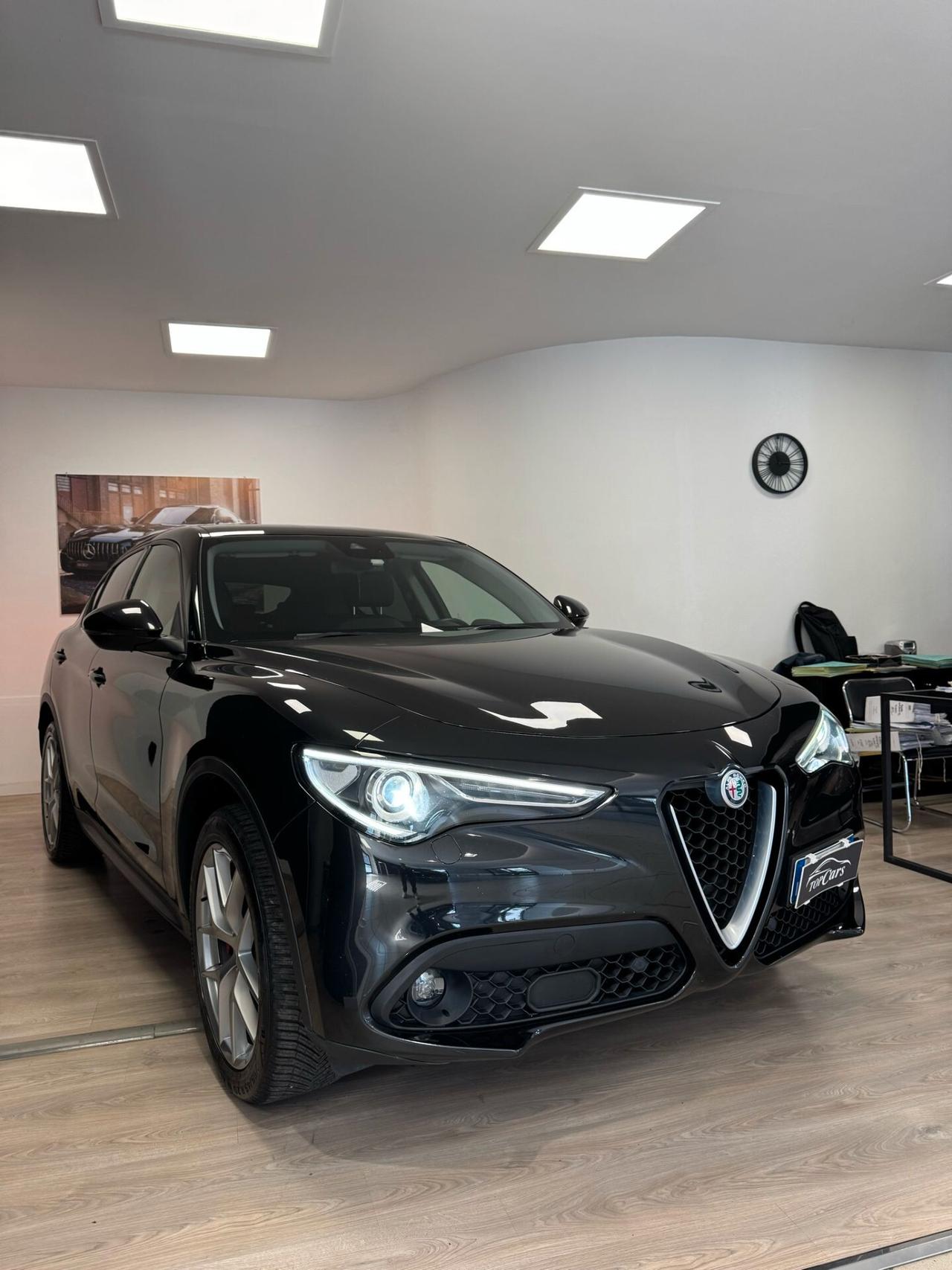 Alfa Romeo Stelvio 2.2 Turbodiesel 210 CV AT8 Q4 Executive