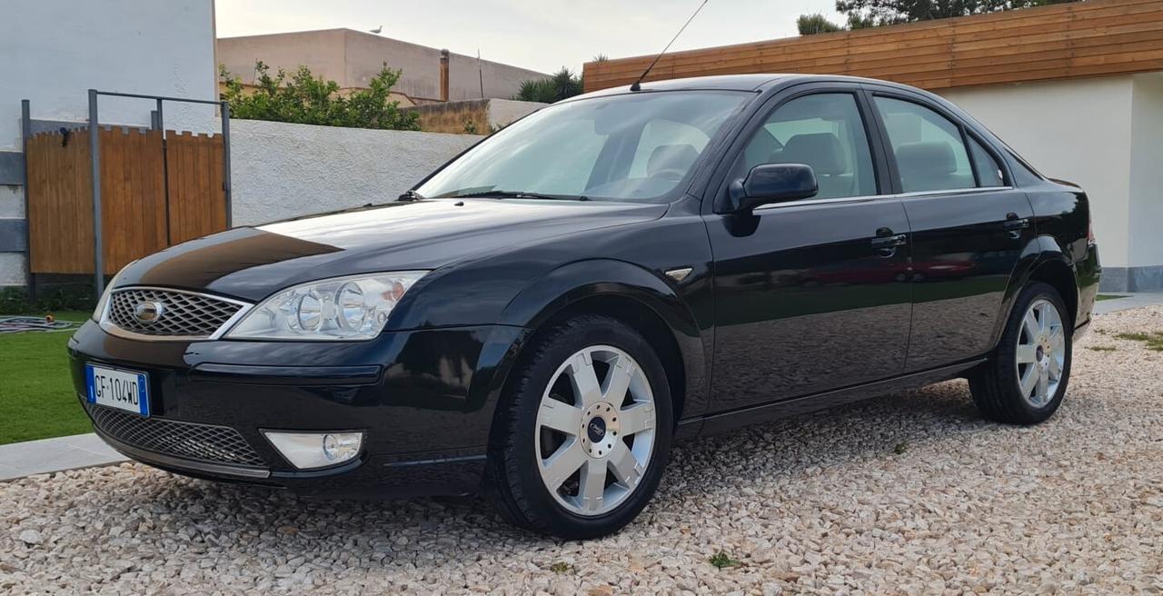 Ford Mondeo Diesel - solo 95.000 km