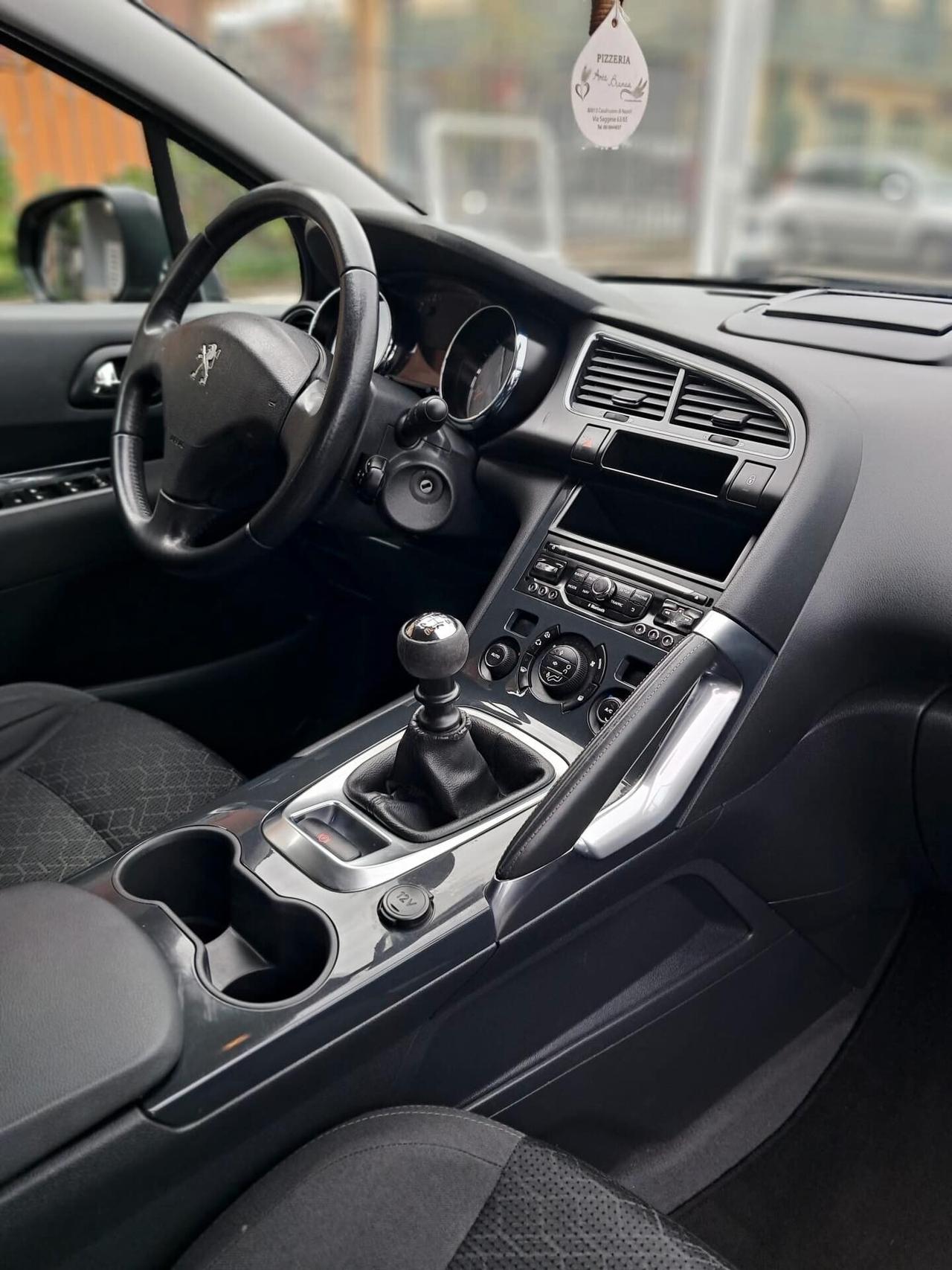 Peugeot 3008 BlueHDi 120 S&S Business