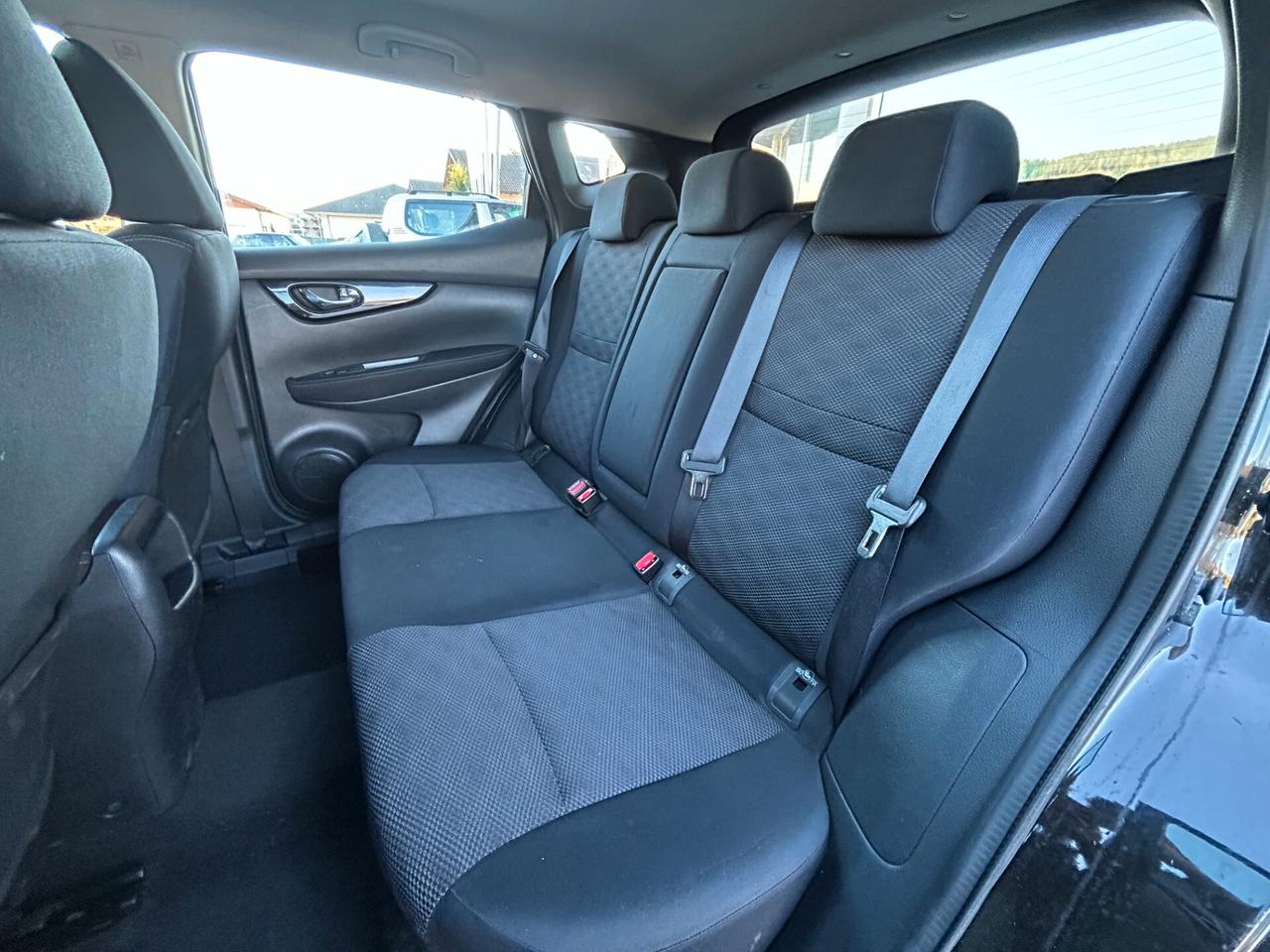 Nissan Qashqai 4x4 1.6 dCi 4WD Tekna "GANCIO TRAINO"