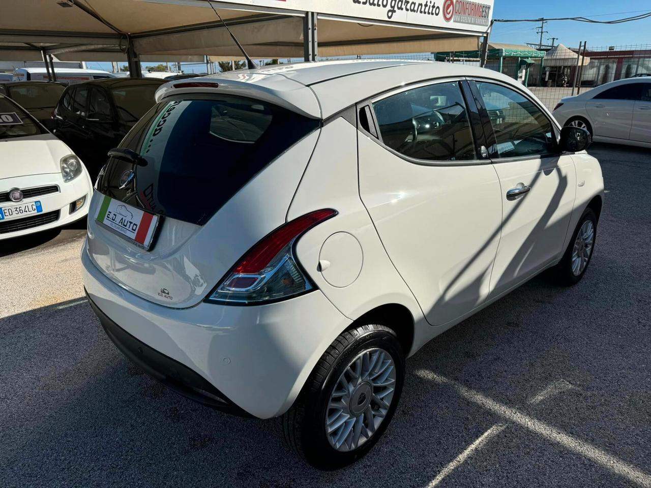 LANCIA YPSILON TERZA SERIE 0.9TWIN AIR 85CV BENZ/METANO