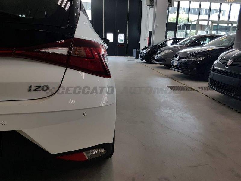 Hyundai i20 i20 1.2 Connectline Exterior Pack Gpl