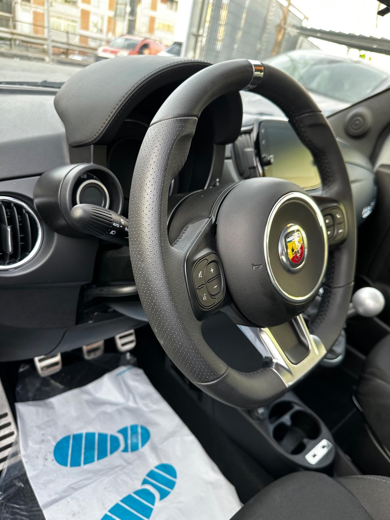 Abarth 595 1.4 Turbo T-Jet 165 CV