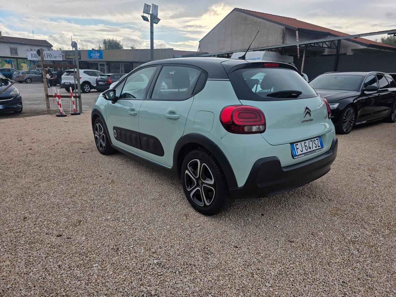 Citroen C3 BlueHDi 75 S&S Shine neopatentati Garanzia