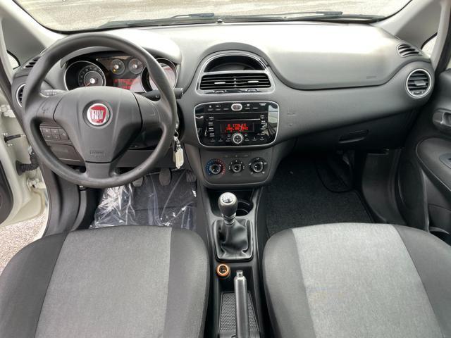 FIAT Punto 1.2 8V 5 porte Street