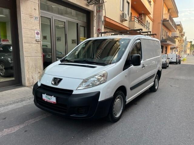 Peugeot Expert 2.0 HDi 120CV