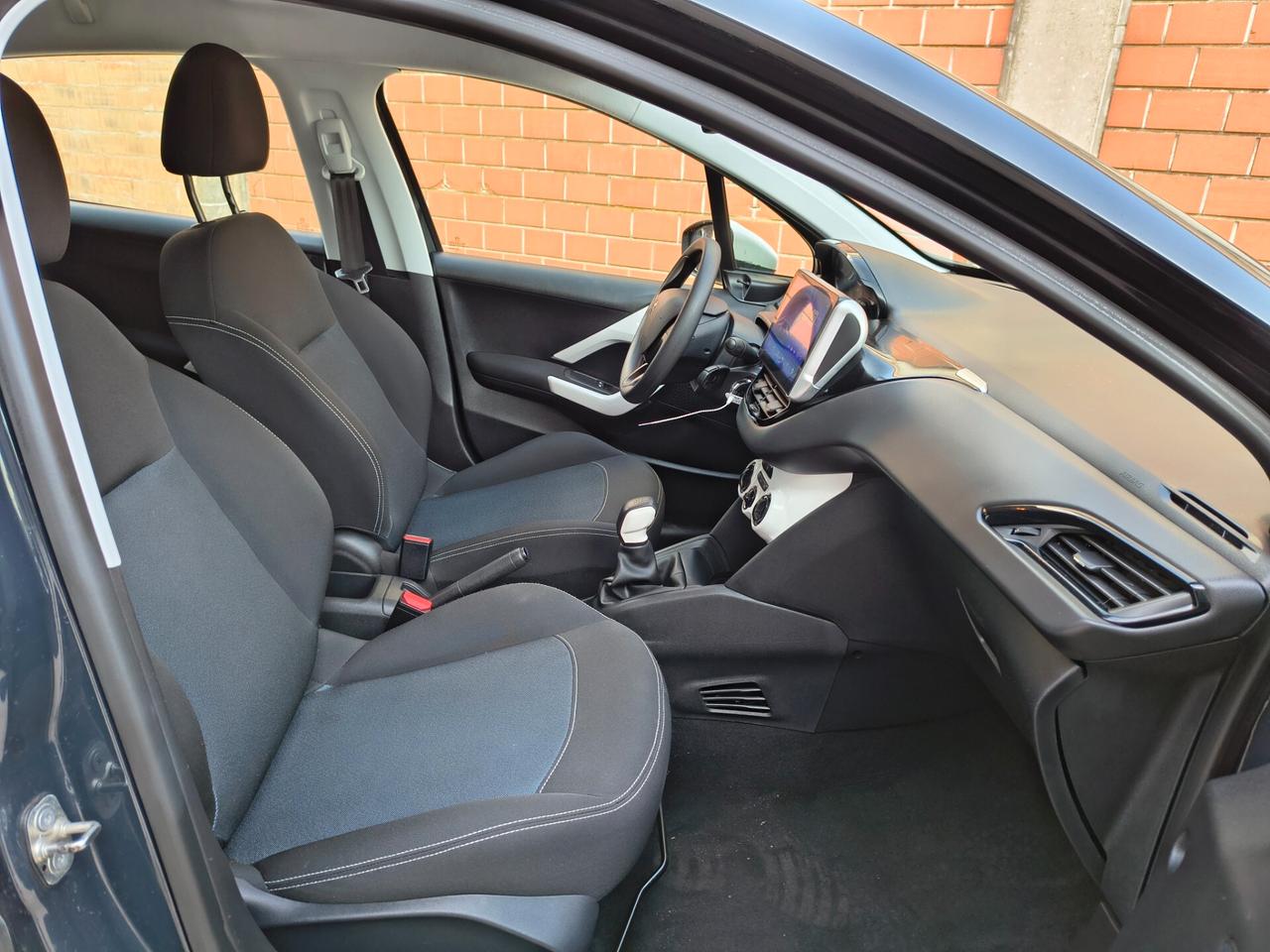 Peugeot 208 1.0 VTi 68 CV 5p. Access