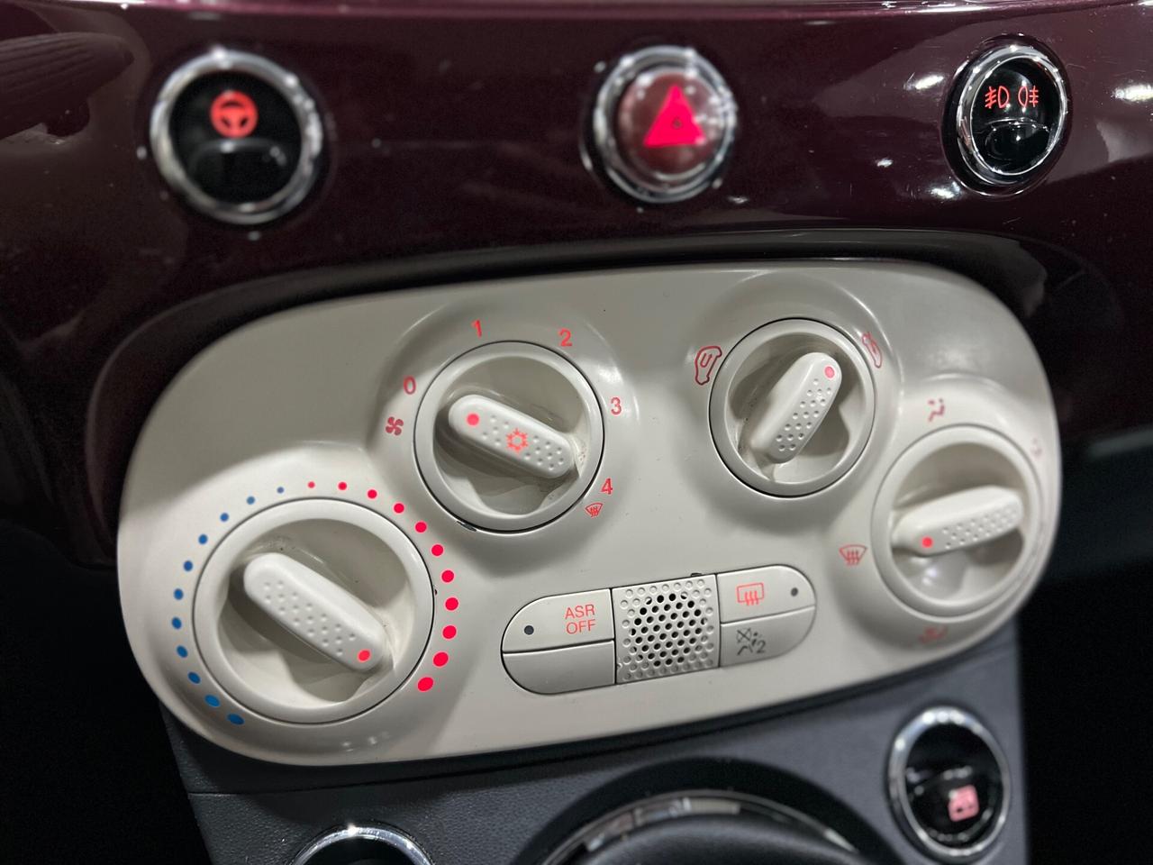 Fiat 500 1.2 LOUNGE 69 cv